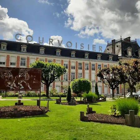 Loft Lumineux Avec Cuisine Equipee Et Circuits Truffes - Centre-ville - Fr-1-653-248 Appartement